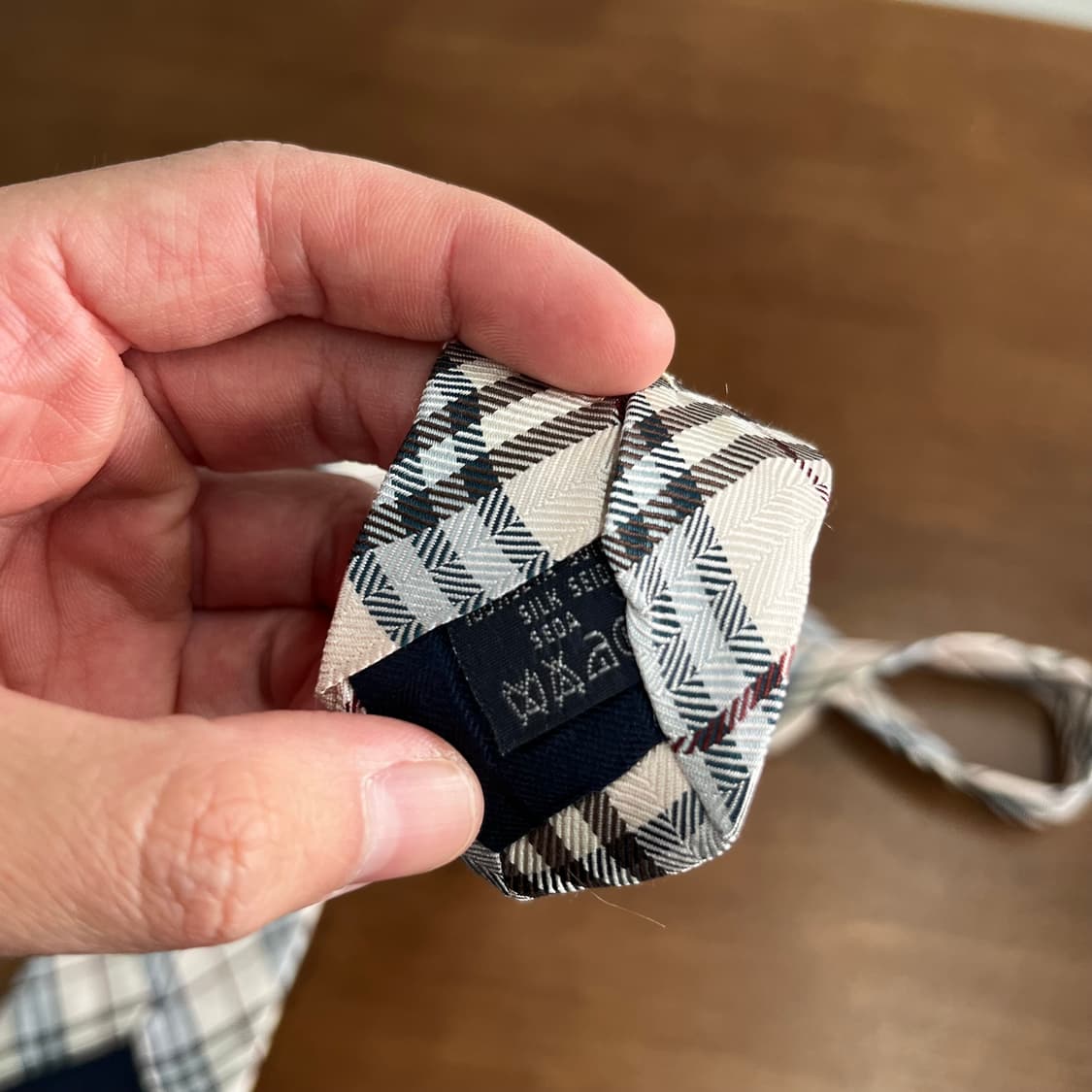 버버리 노바체크 실크 넥타이 상품이미지4