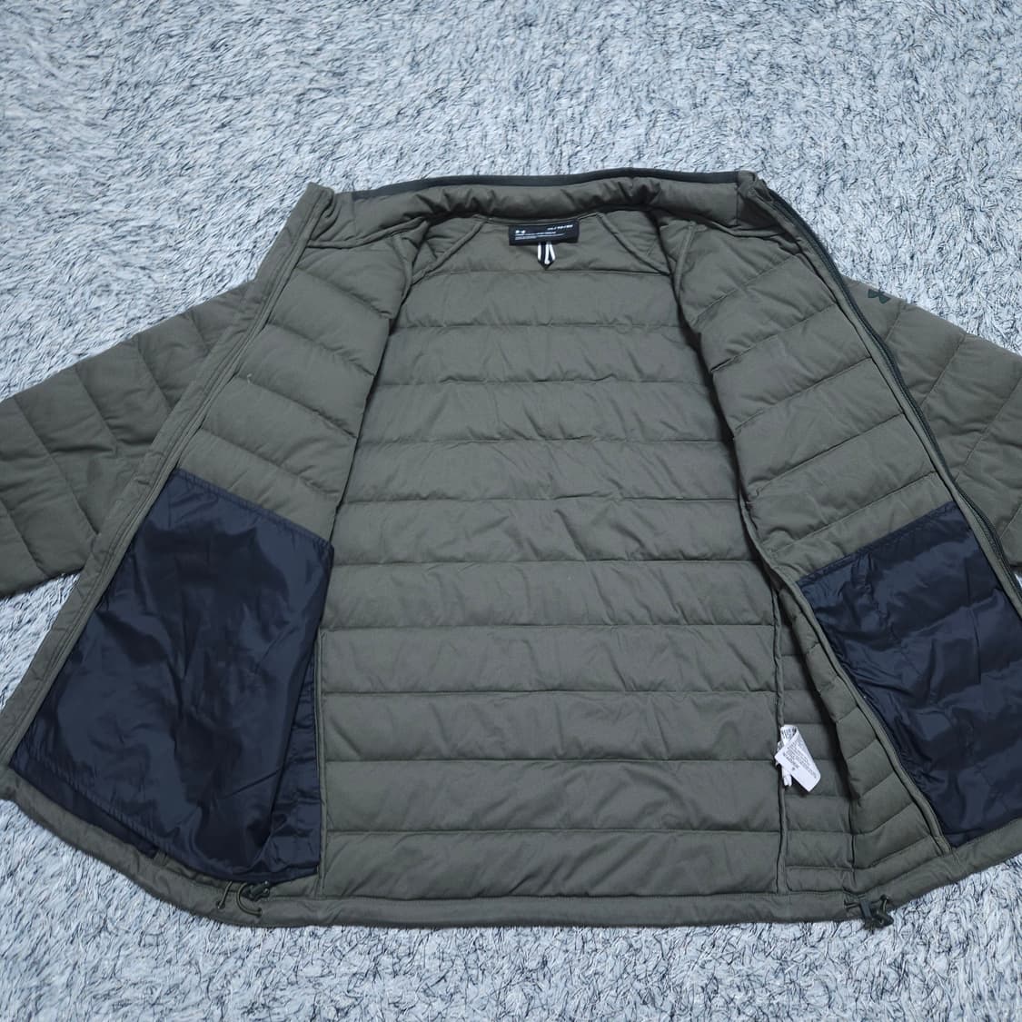 언더아머) XL 남자 카키 스톰 덕다운경량패딩 / 왕눈이샵 상품이미지8