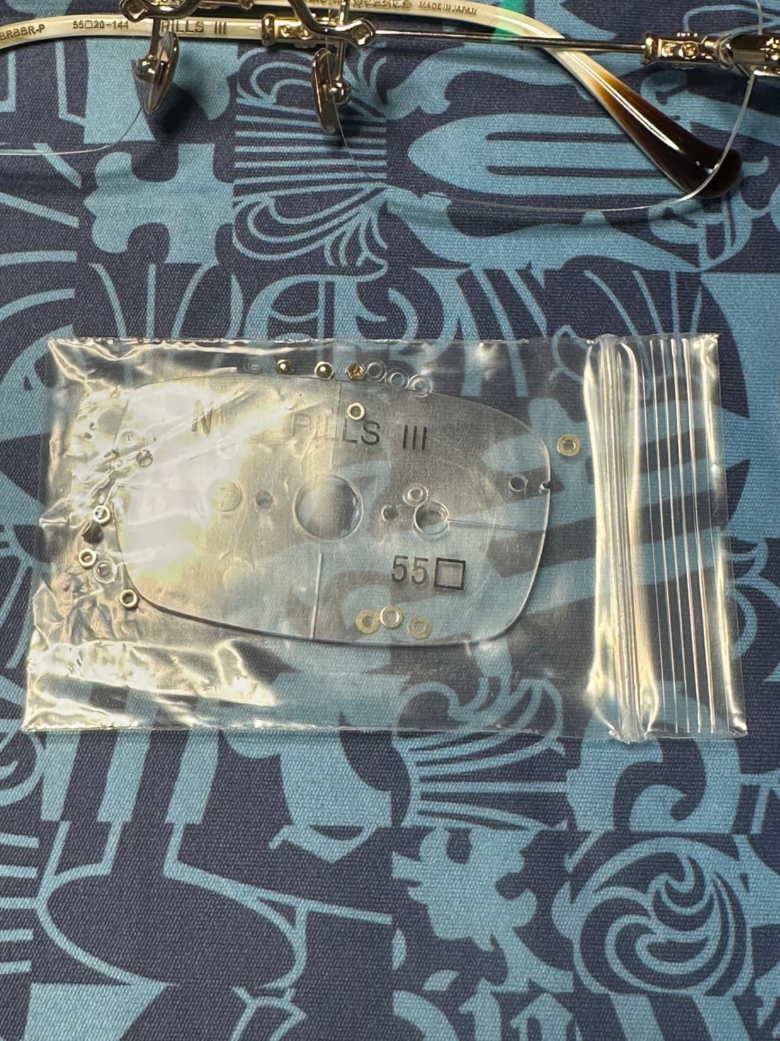 크롬하츠 Pills3 필스3 안경 상품이미지8