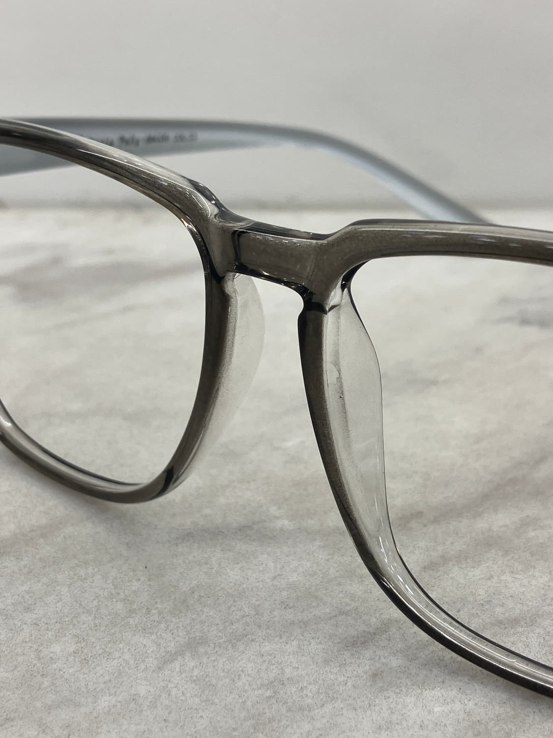 카라 KARRA 화이트차콜 와이드 스퀘어 빅 뿔테 안경 상품이미지5