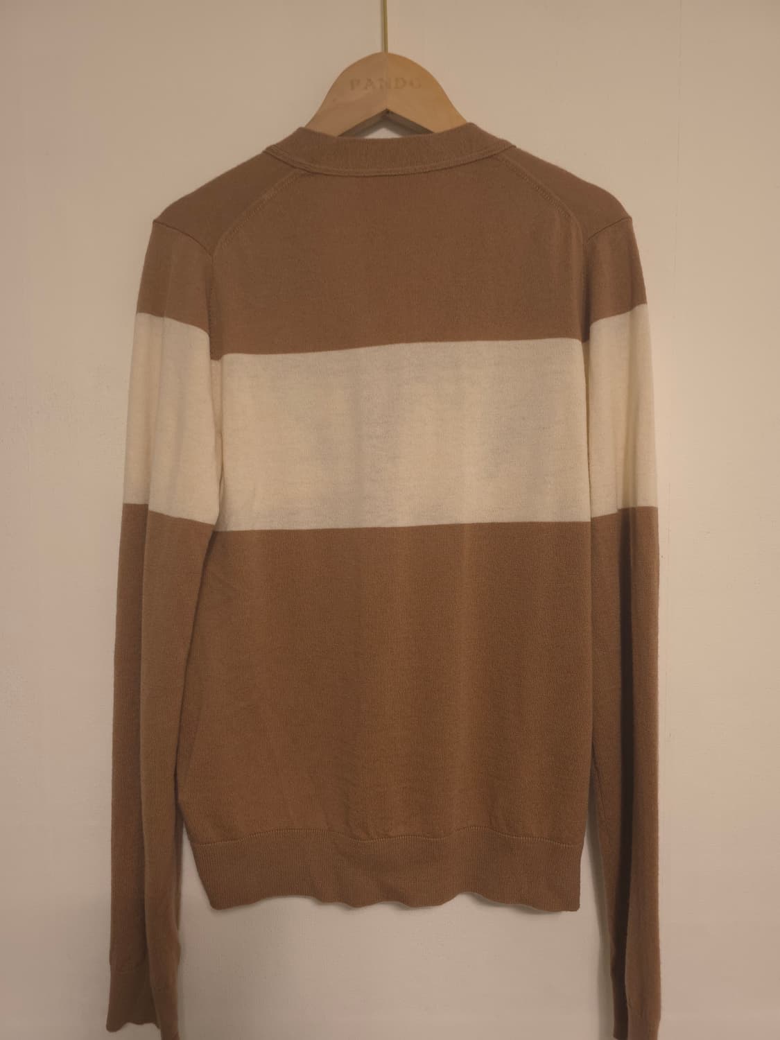 N°21 실크혼방 핑크브라운 로고 가디건 44 상품이미지3