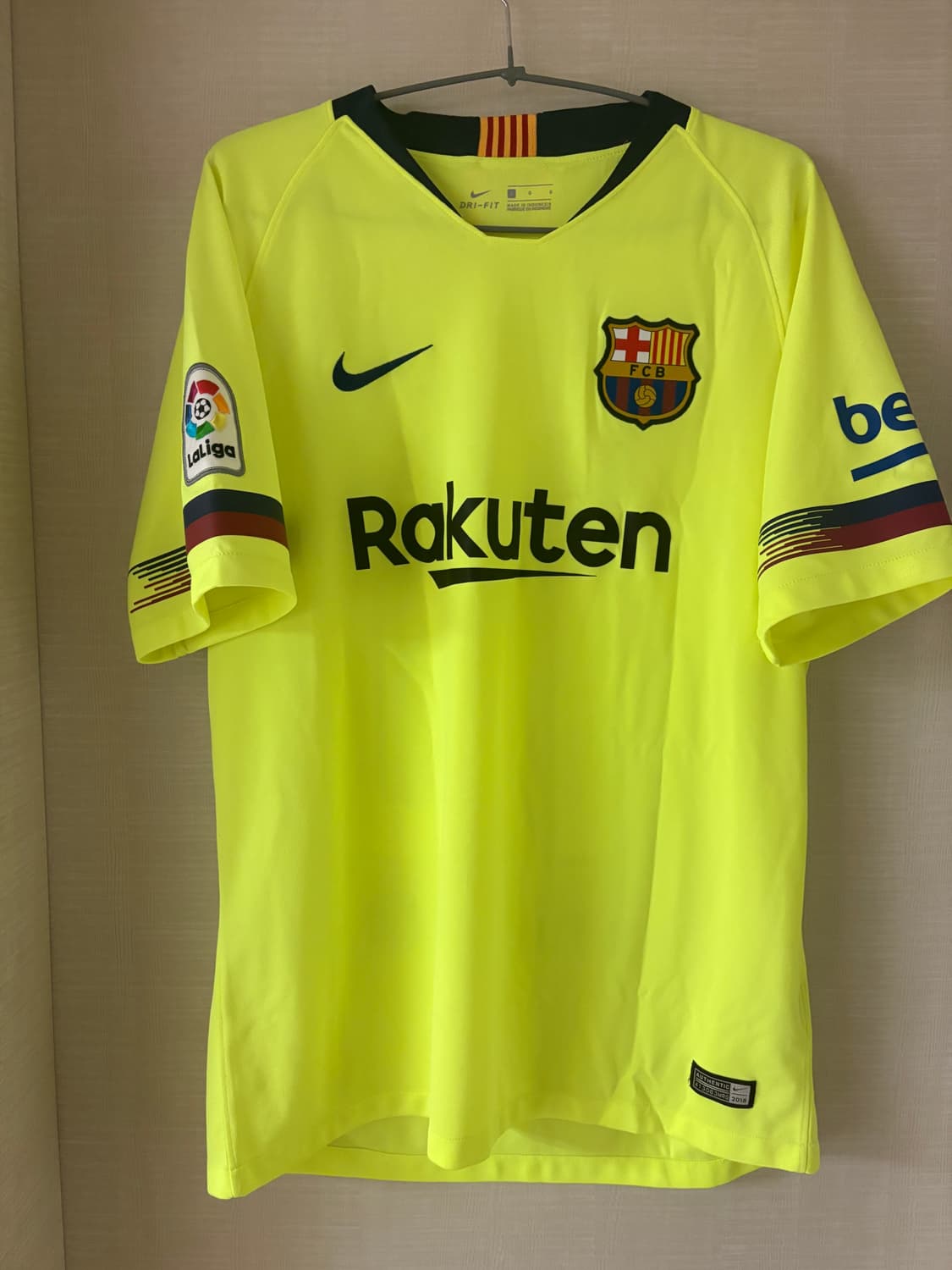 18-19 바르셀로나 어웨이 메시 유니폼 정품 상품이미지1