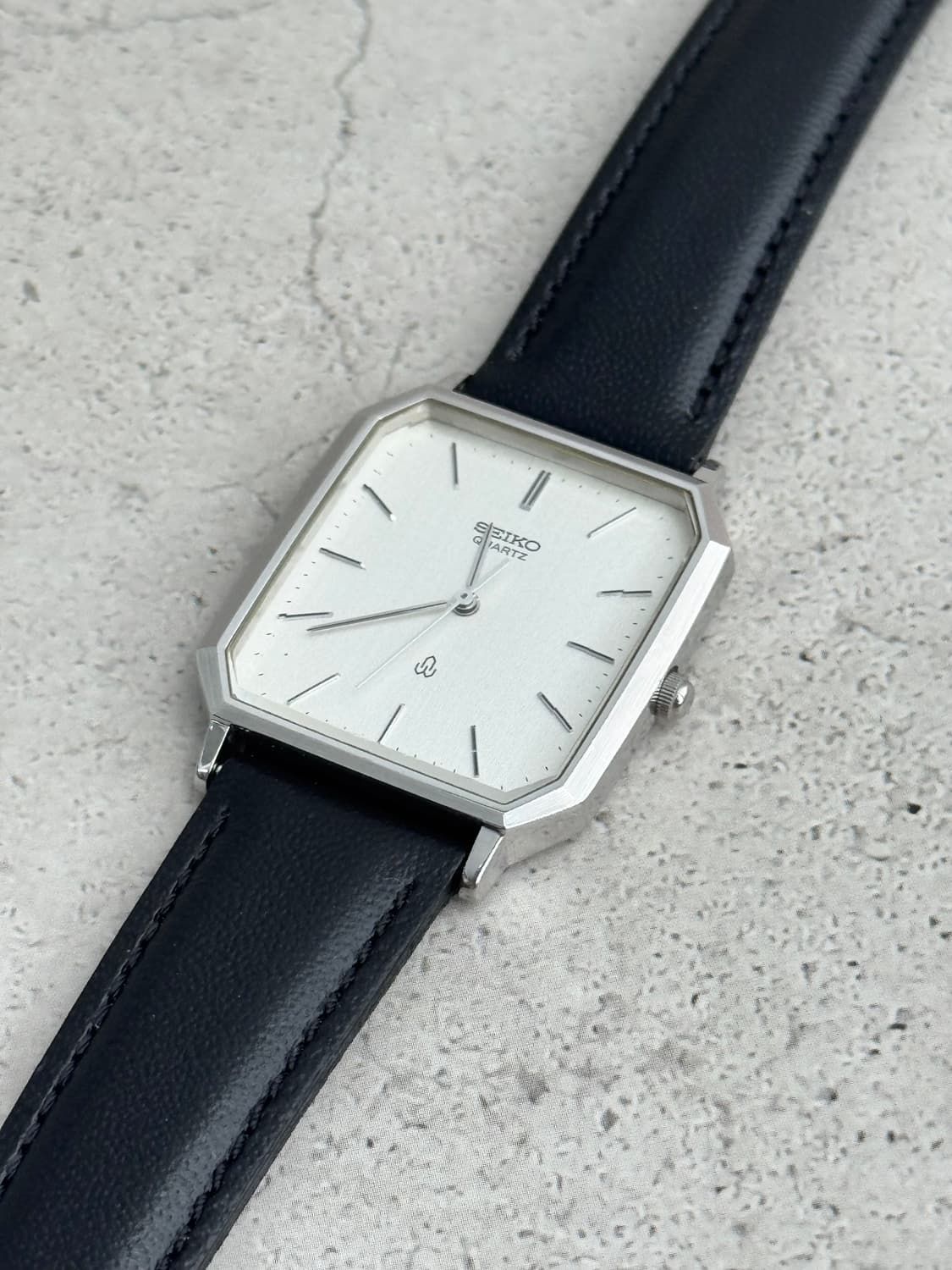 80s 빈티지 세이코 탱크 쿼츠 상품이미지2