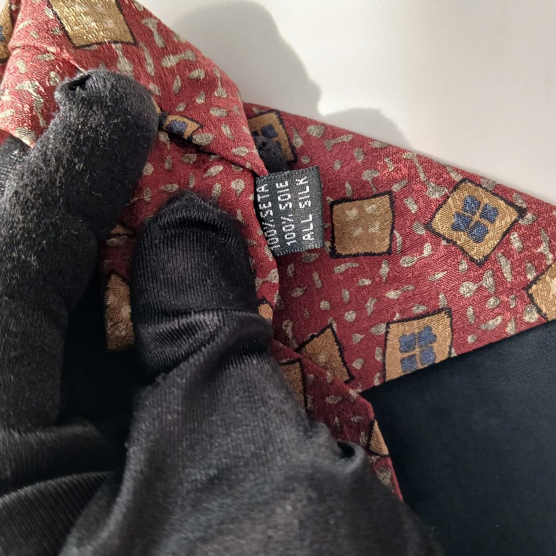 란셀 실크 레드 기하 패턴 넥타이 9.5cm B등급 A18742
 상품이미지7