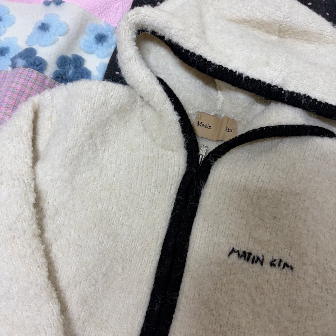 마뗑킴 라인 포인트 후드집업 아이보리 상품이미지2