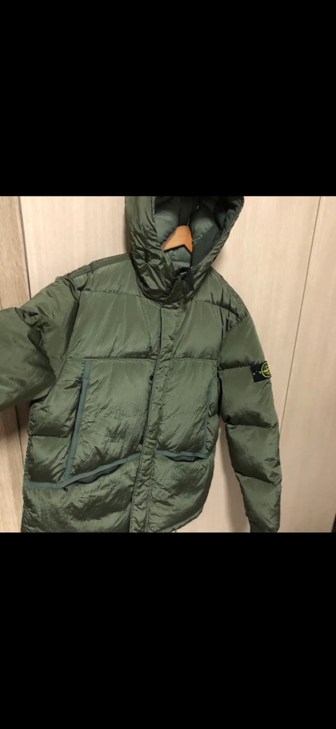 [새상품급] 스톤아일랜드 나일론메탈 다운패딩 급처 상품이미지2