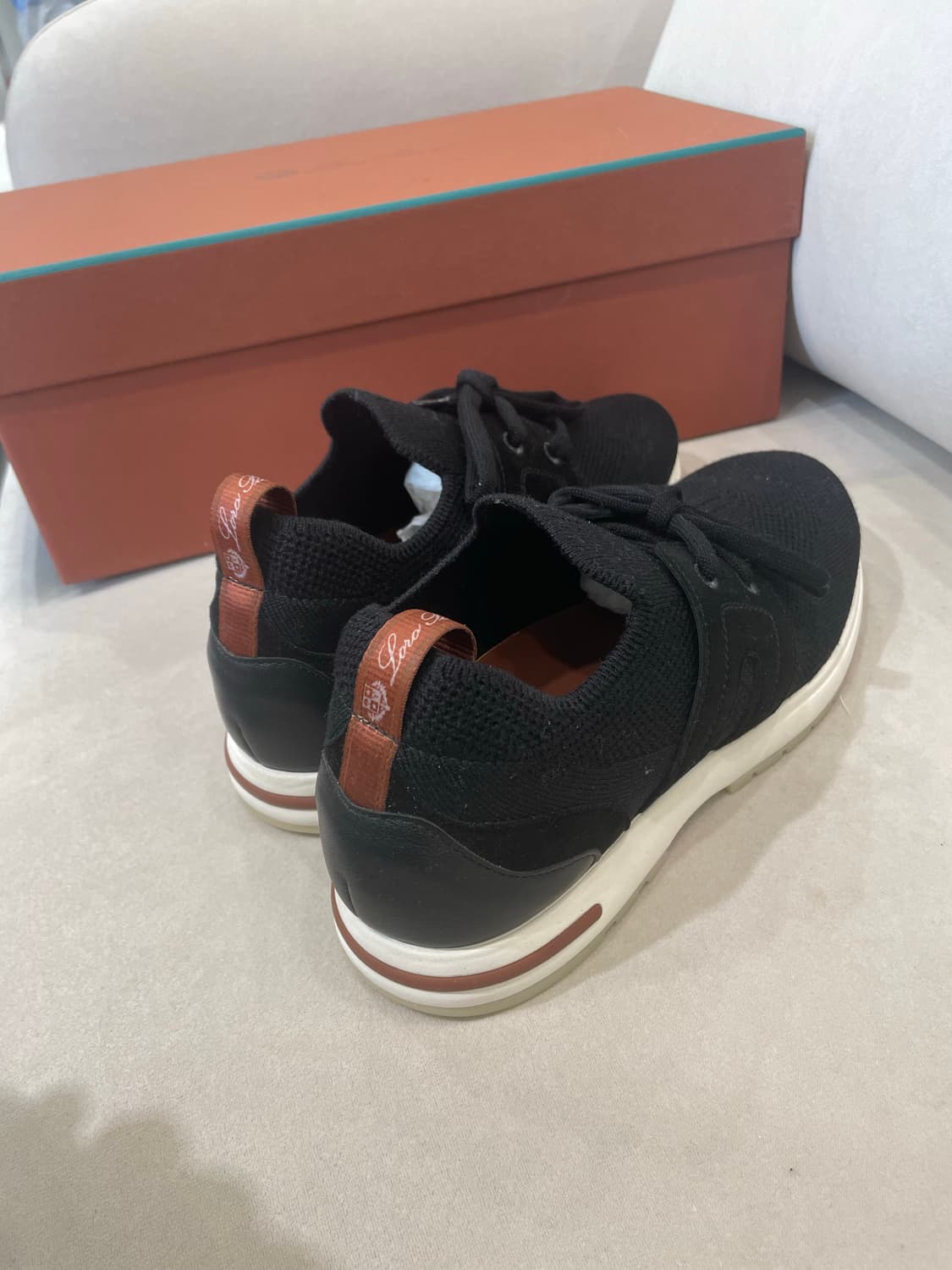 로로피아나 여성스니커즈 상품이미지2