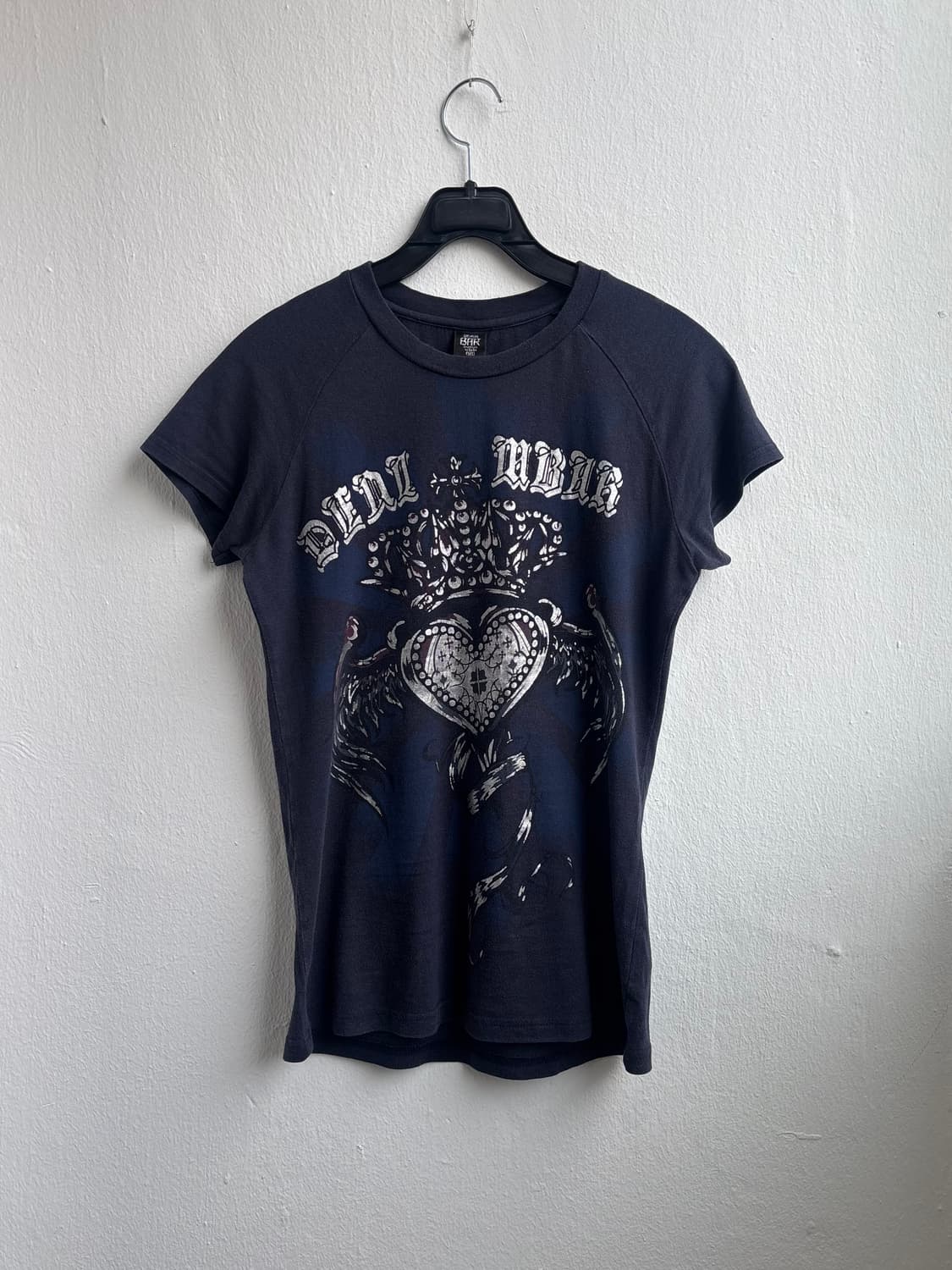 Vintage Navy Heart Graphic T-shirt 상품이미지1