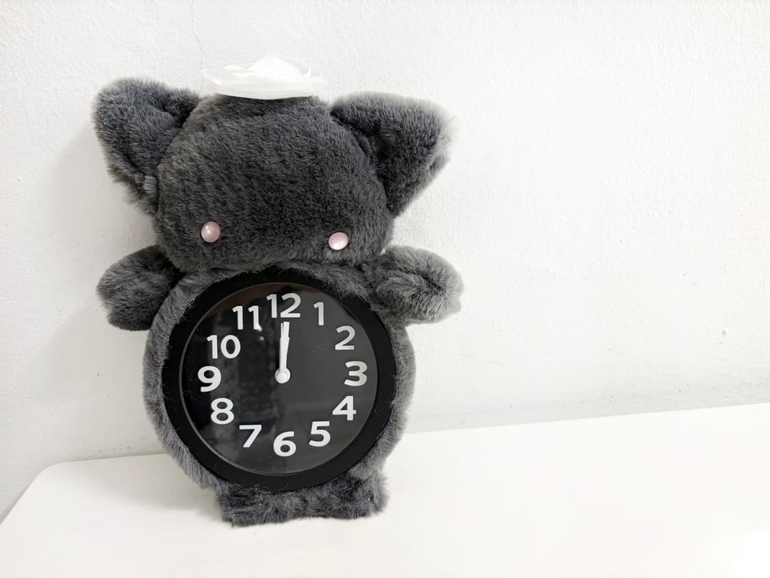 Muted Mew Clock 상품이미지2