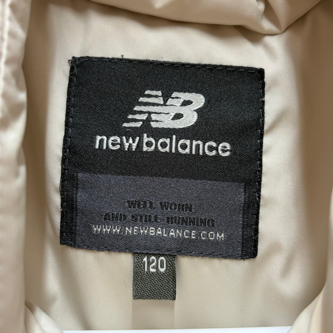 뉴발란스 패딩 조끼 키즈120 상품이미지2