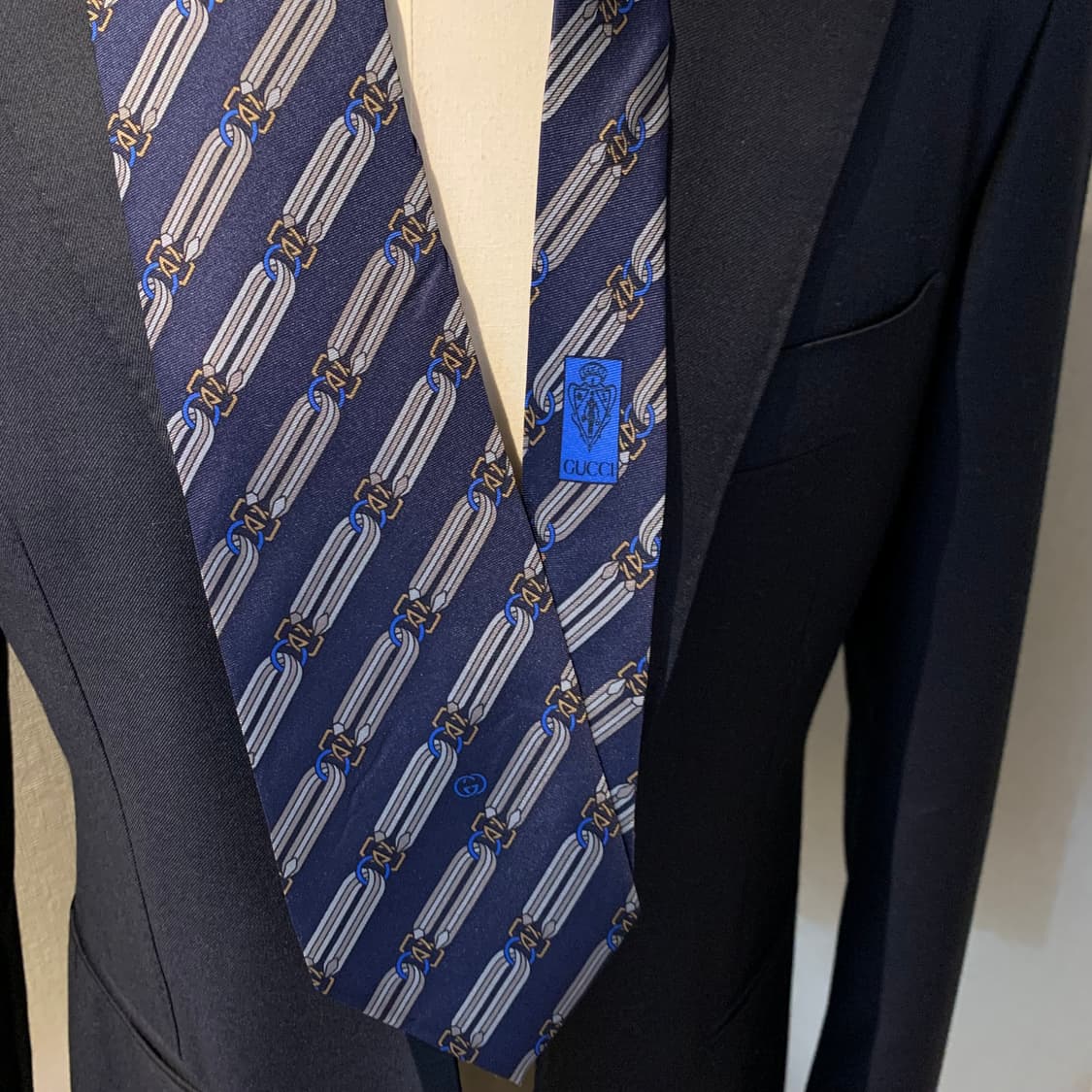 구찌(GUCCI) 클래식 명품 100실크 넥타이 GG심플로고 A+등급 상품이미지2
