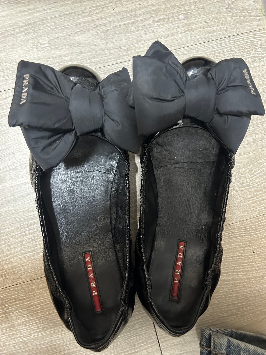 프라다 리본 플랫 235 상품이미지1