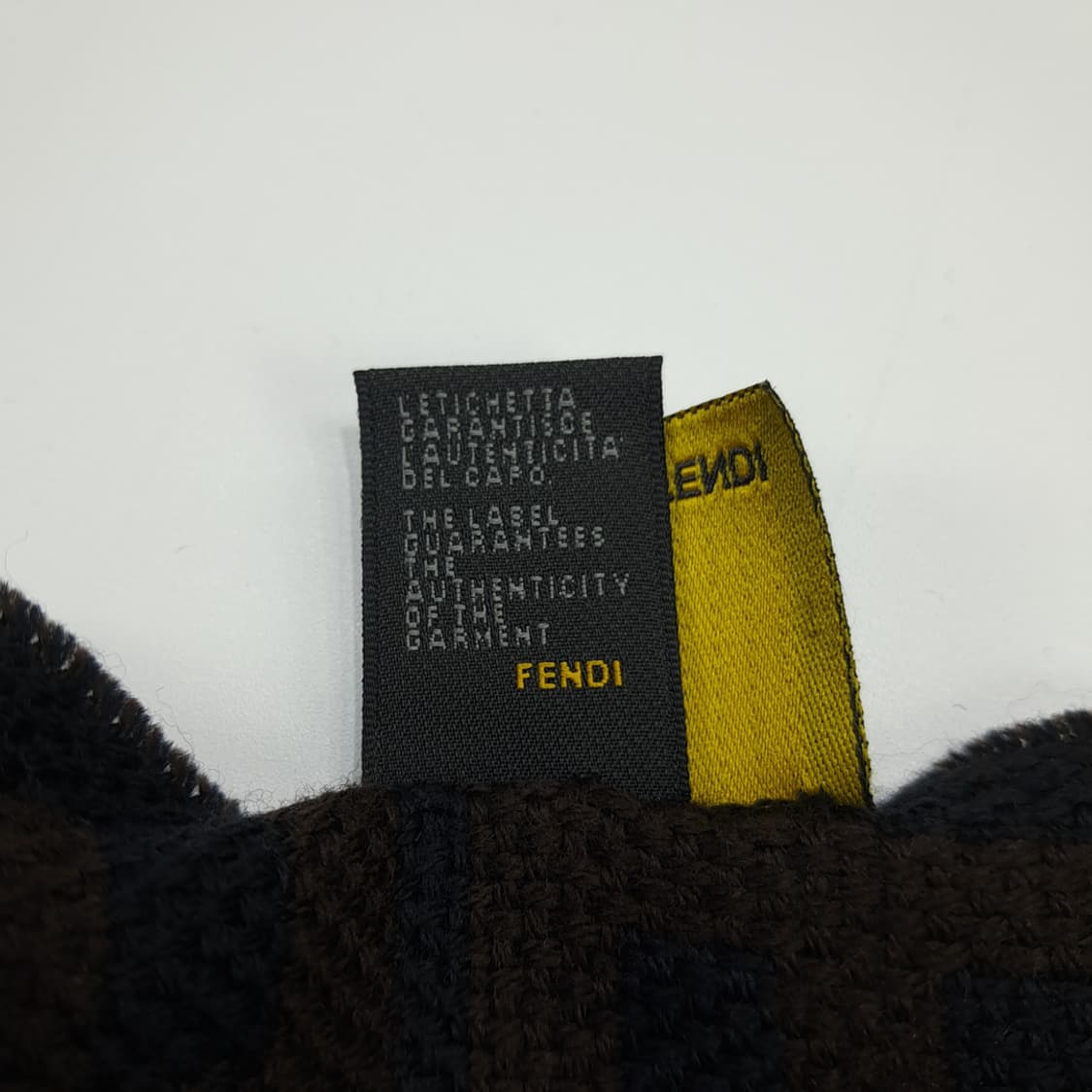 MX148 펜디 FF 로고 다크브라운 울 목도리 머플러 상품이미지6