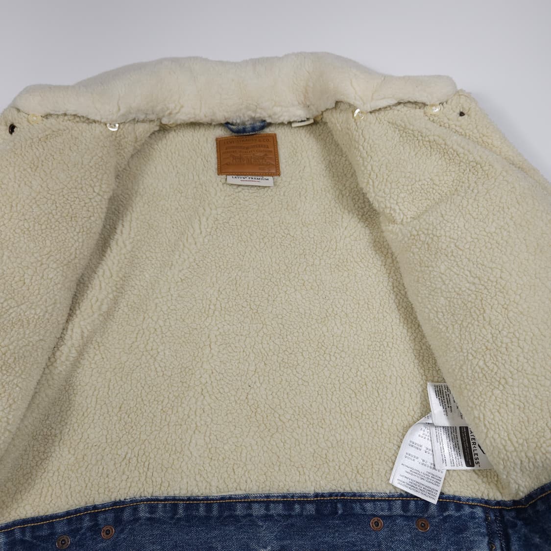 리바이스 크롭 쉐르파 데님 자켓 상품이미지4