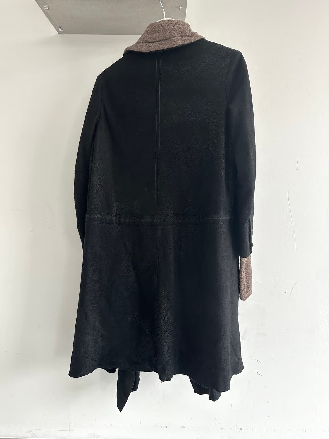 아이작 세럼 디어스킨 드레이프 레더 자켓 상품이미지8