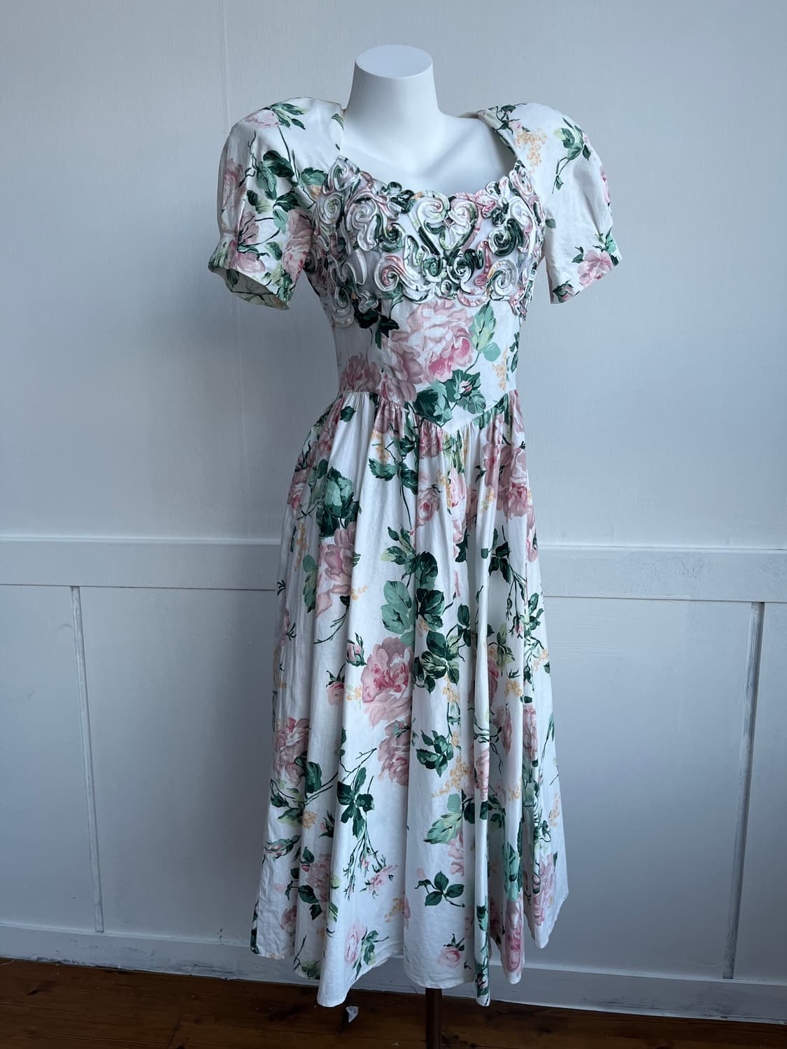 Petite Lanz 하트넥 빈티지 원피스 상품이미지1