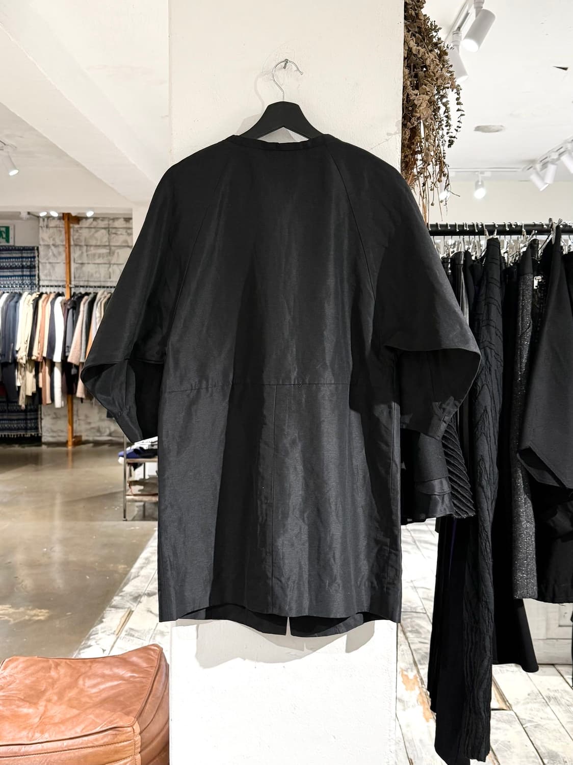 마르니 블랙 린넨 혼방 노카라 롱 자켓 상품이미지4