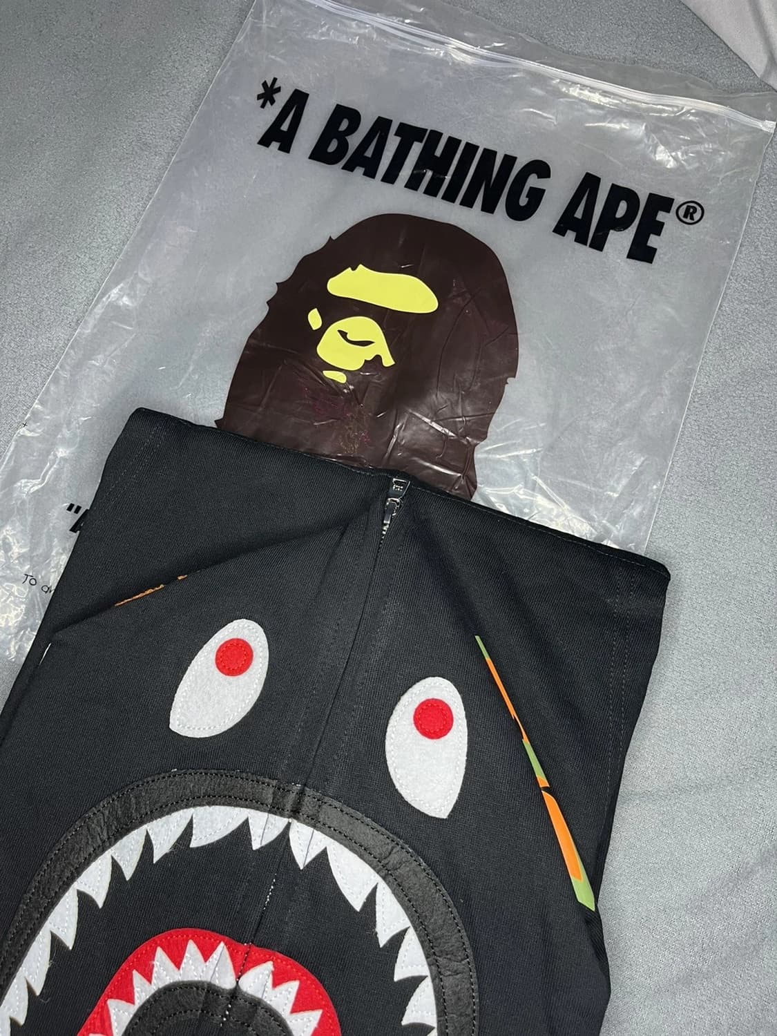 베이프 샤크 풀 집 후드집업 블랙 상품이미지3