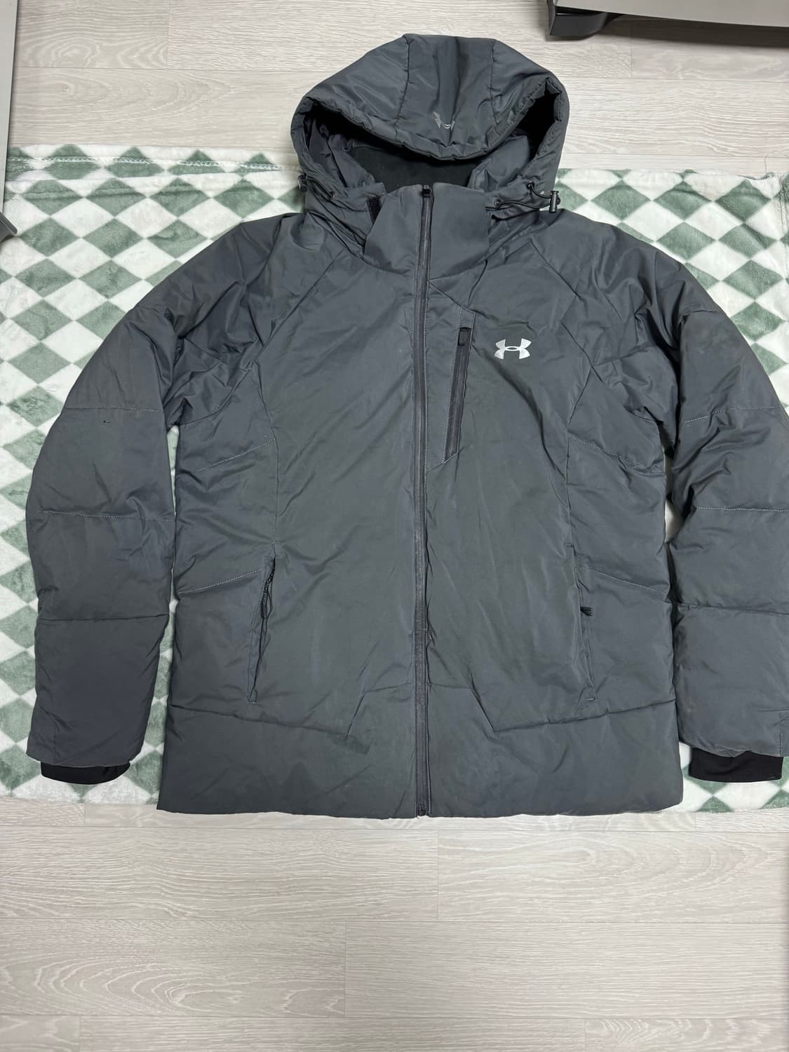 언더마머 남성 패딩 XL 상품이미지1