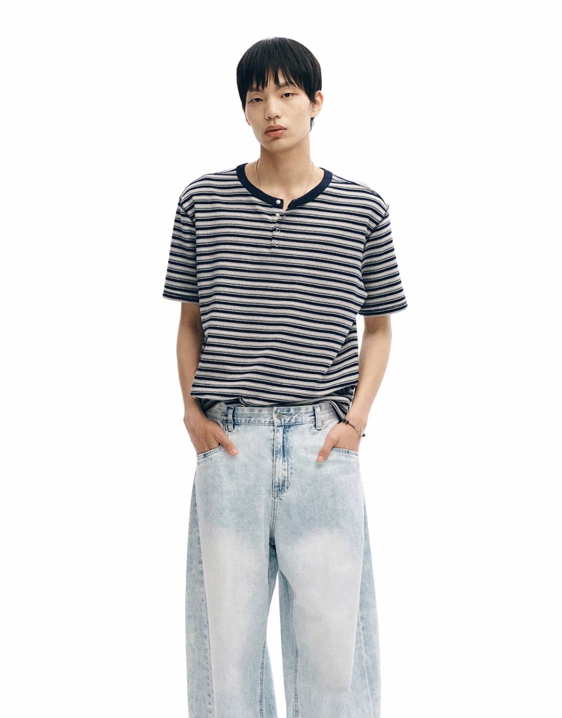 인템포무드 써니 스트라이프 헨리넥 반팔 티셔츠_네이비/M 아캄밈더워드로브 상품이미지5