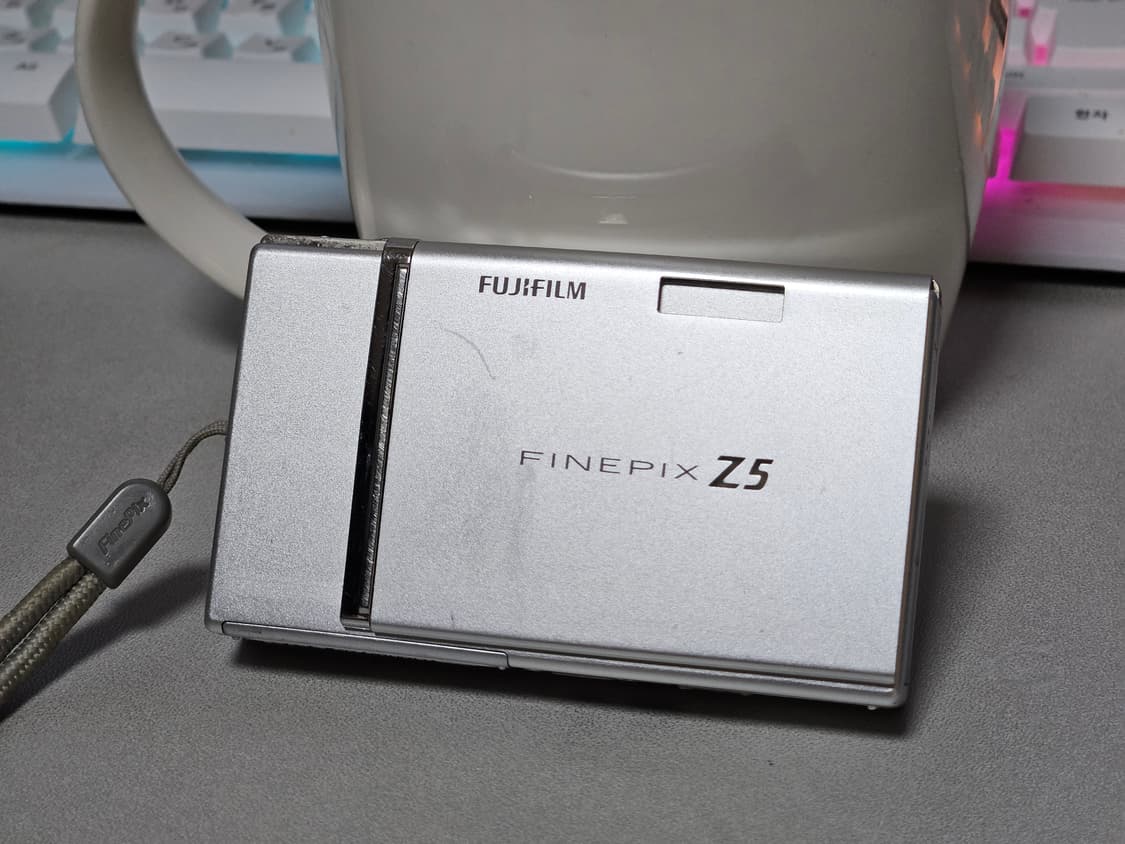 후지필름 파인픽스 z5fd 아일릿 로하 디카 상품이미지2