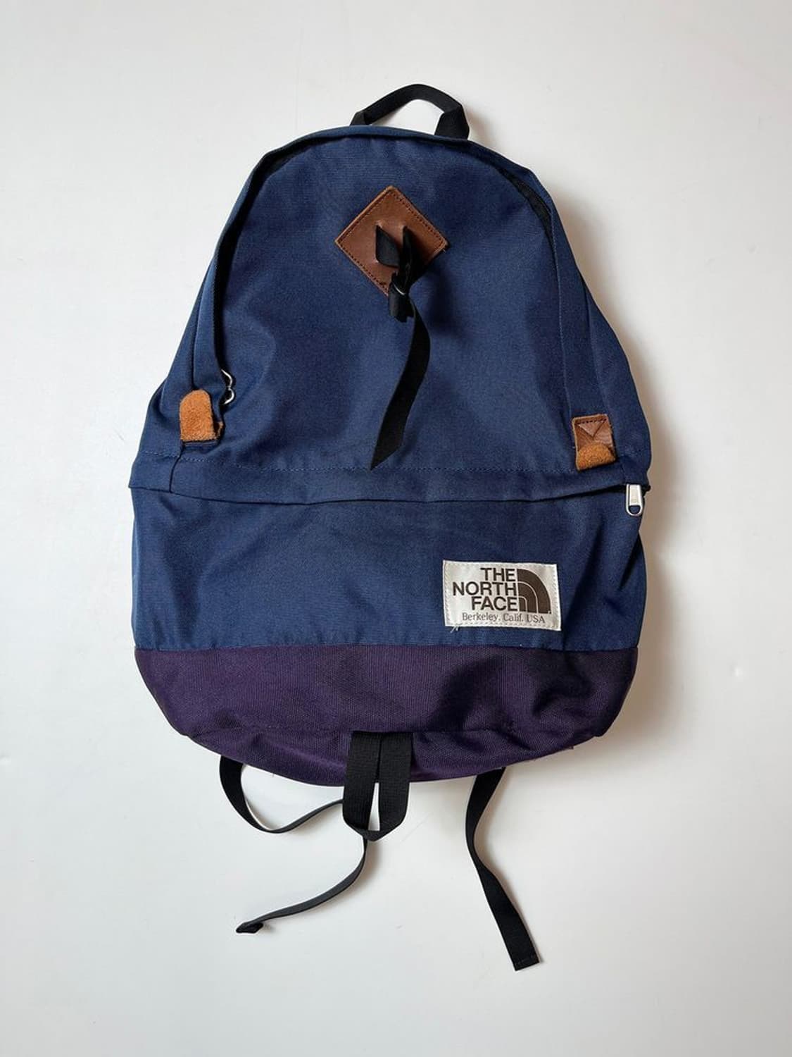 노스페이스 퍼플 배색 21L 백팩 Q1378 상품이미지1
