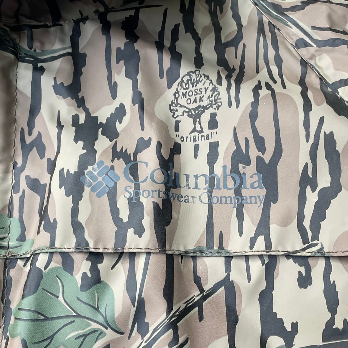 컬럼비아 카모 바람막이 자켓 상품이미지4