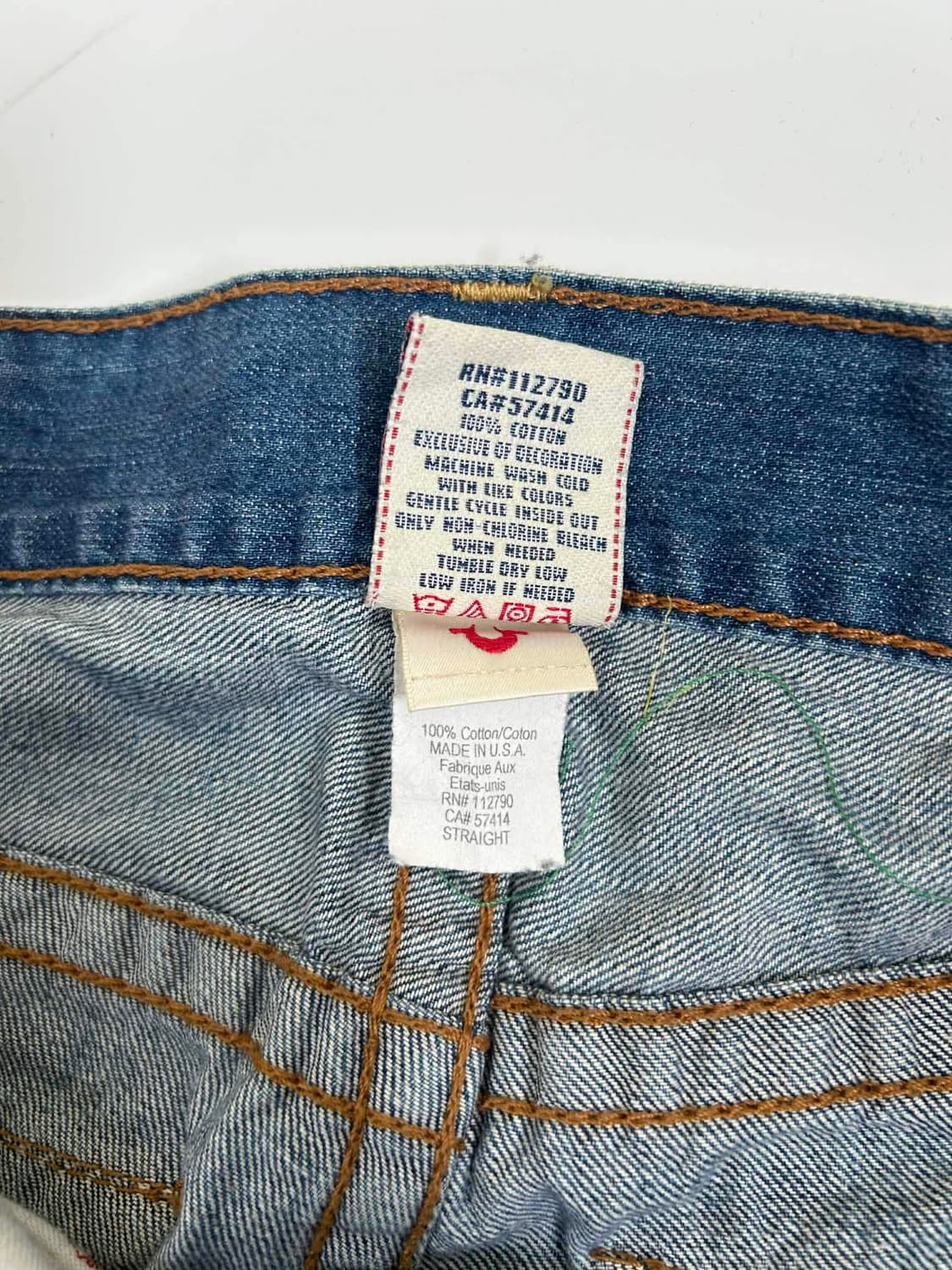 [32] 트루릴리젼 레드 빅스티치 세미 플레어진 데님 팬츠 부츠컷 상품이미지4