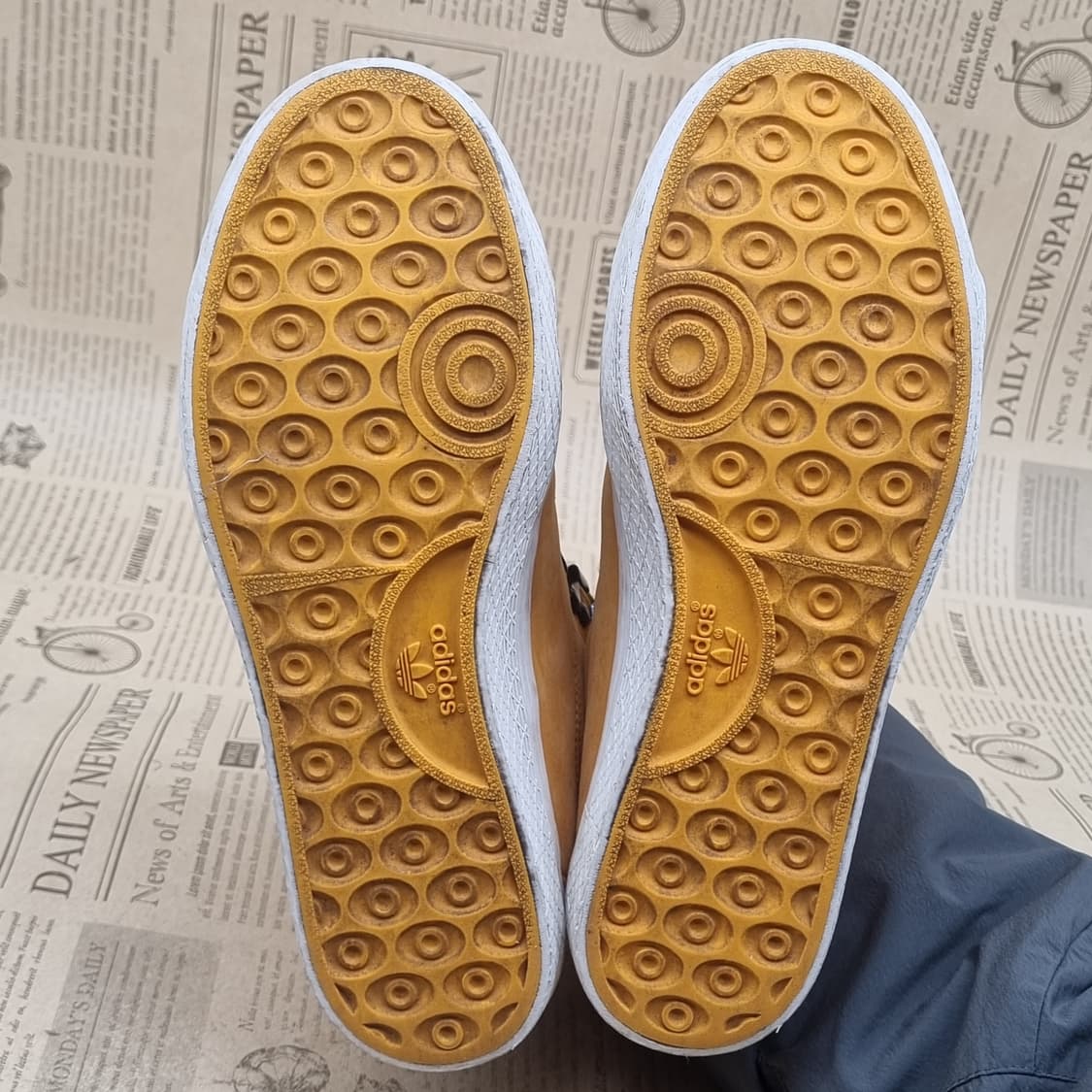 아디다스 허니훅 여성하이탑240 상품이미지3