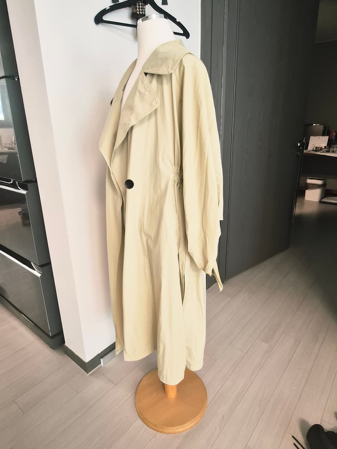 &lottie(앤로티) 허리 스트링 트렌치코트 상품이미지2