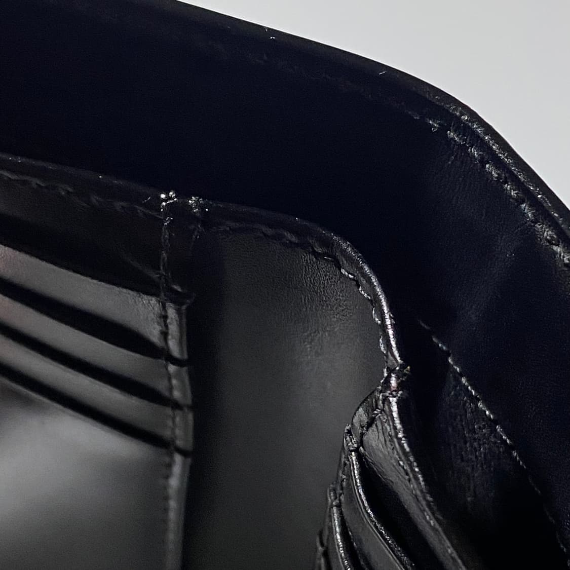 [정품] A.P.C. 아페쎄 리세 로고 지퍼 반지갑 상품이미지9