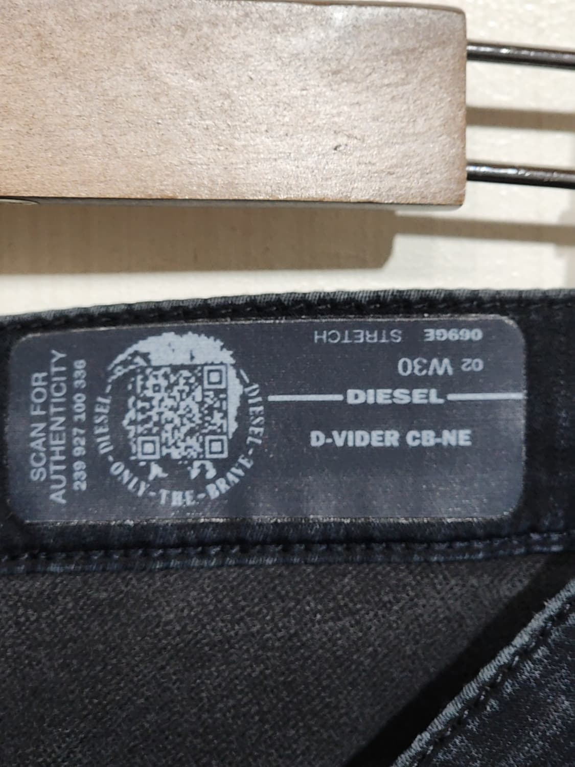 (31) 디젤 청바지 블랙 스판 데님팬츠 매장판  상품이미지3