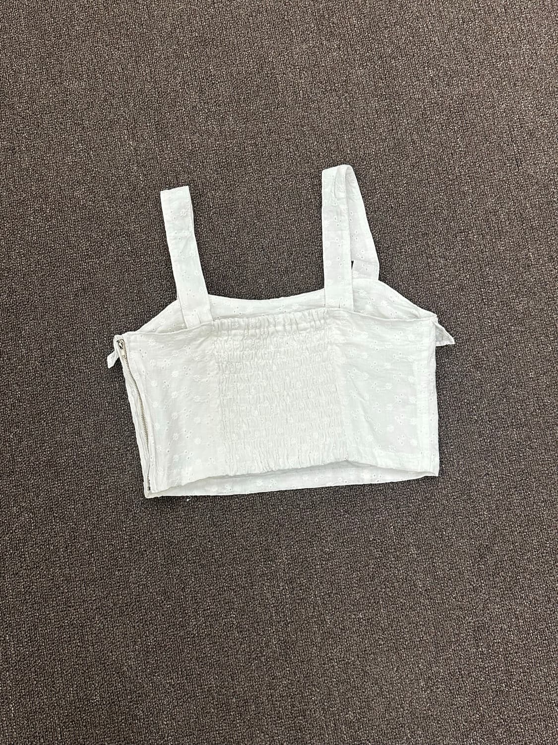 OS)Japanese vintage 여성 화이트 레이스 펀칭 나시 탑 상품이미지4