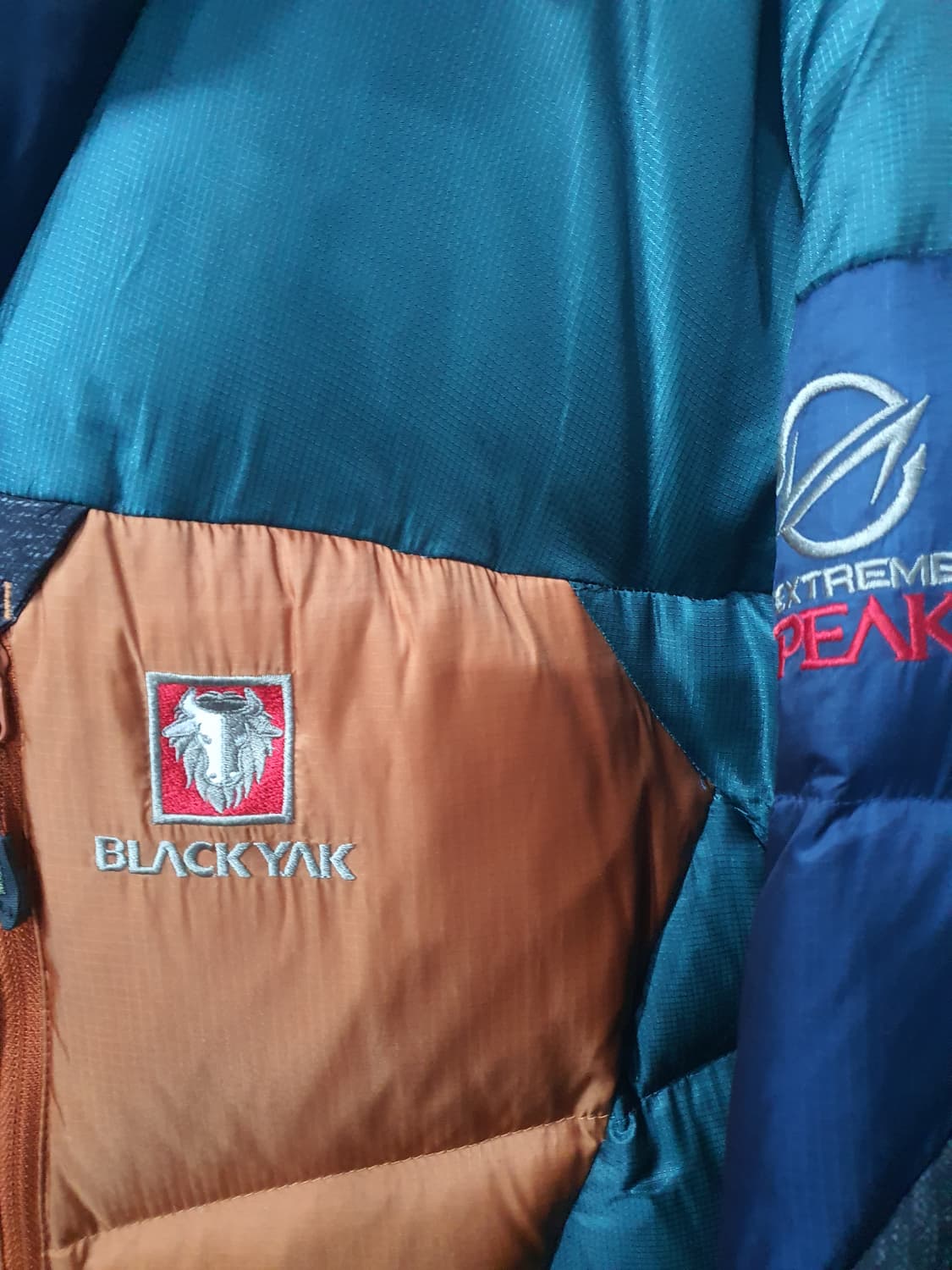 블랙야크 남성 구스패딩 상품이미지5