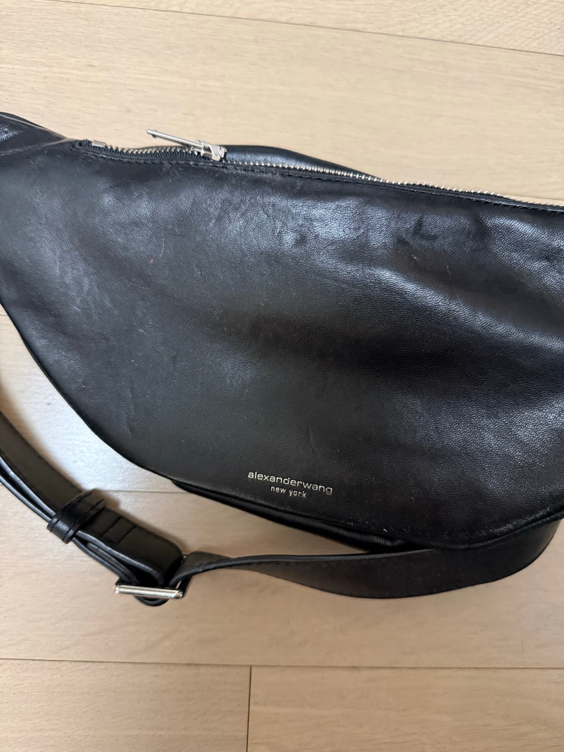 알렉산더왕 페니백 상품이미지4