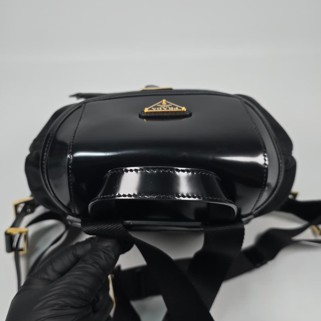 프라다 리나일론 브러쉬드 레더 백팩  상품이미지8