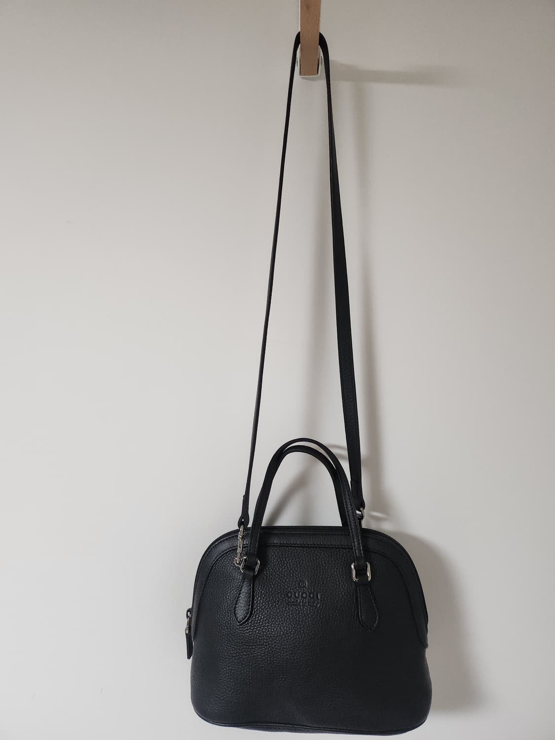 정품 구찌 마이크로시마 가죽 돔 2way백 상품이미지1