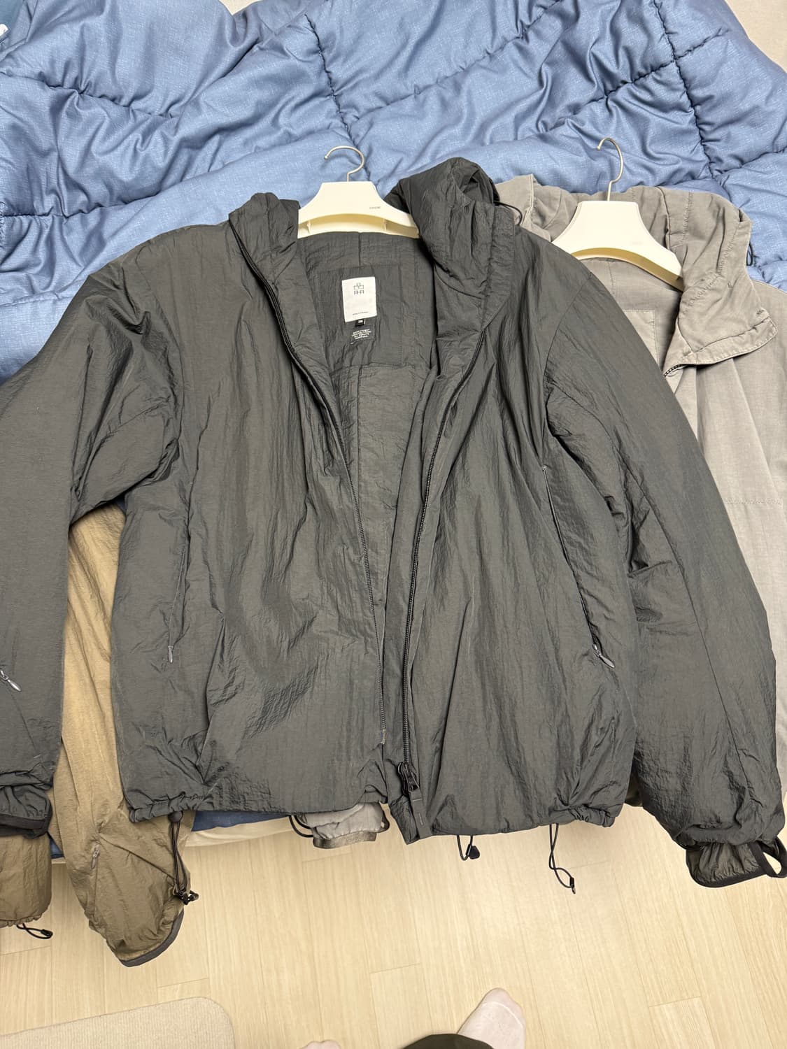 폴리테루 라후자 1.0 차콜 상품이미지1