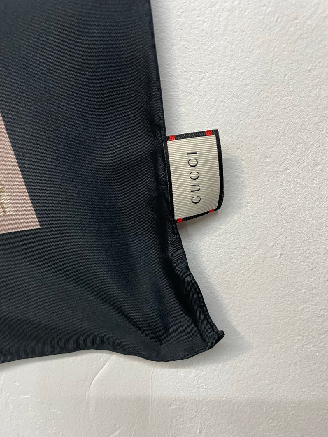 구찌 빅숄 실크 스카프 상품이미지5