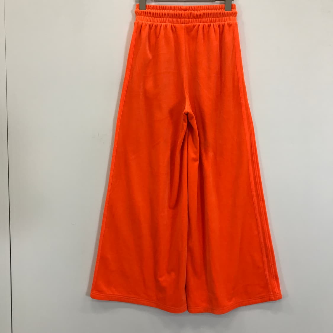 아디다스 제레미스캇 오렌지 벨루어 와이드팬츠 [xs] 상품이미지3