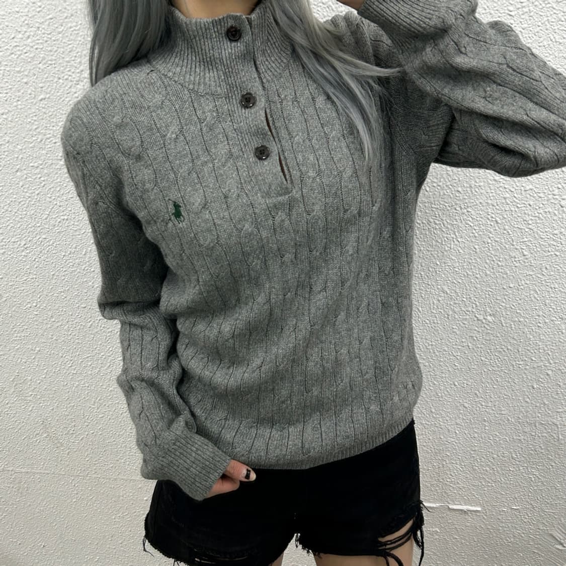 폴로 랄프로렌 딥그린포니 그레이 꽈배기 버튼 니트 S 상품이미지1