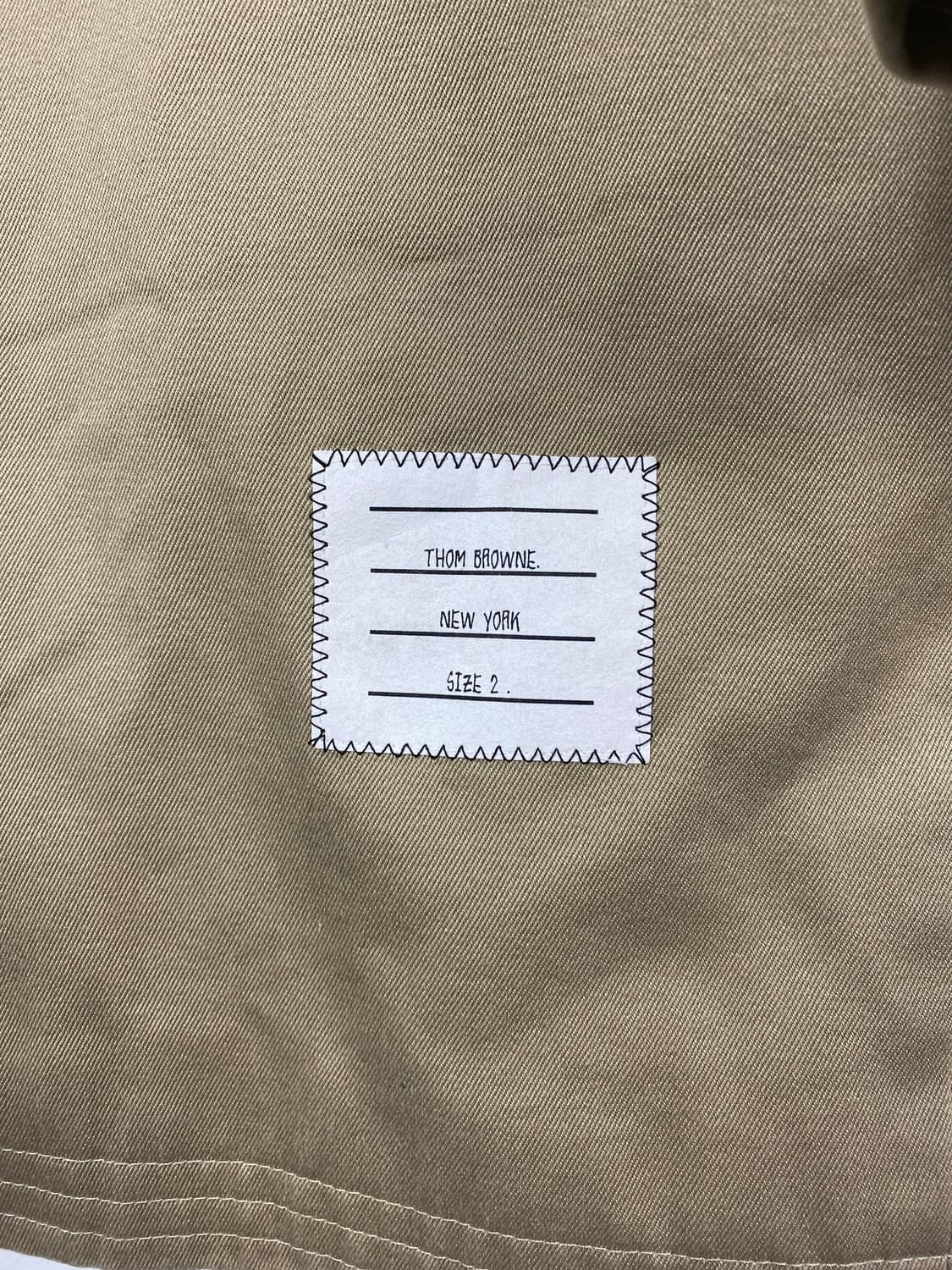 톰브라운 사선완장 체스터필드 코트 (MOU543A) 상품이미지5