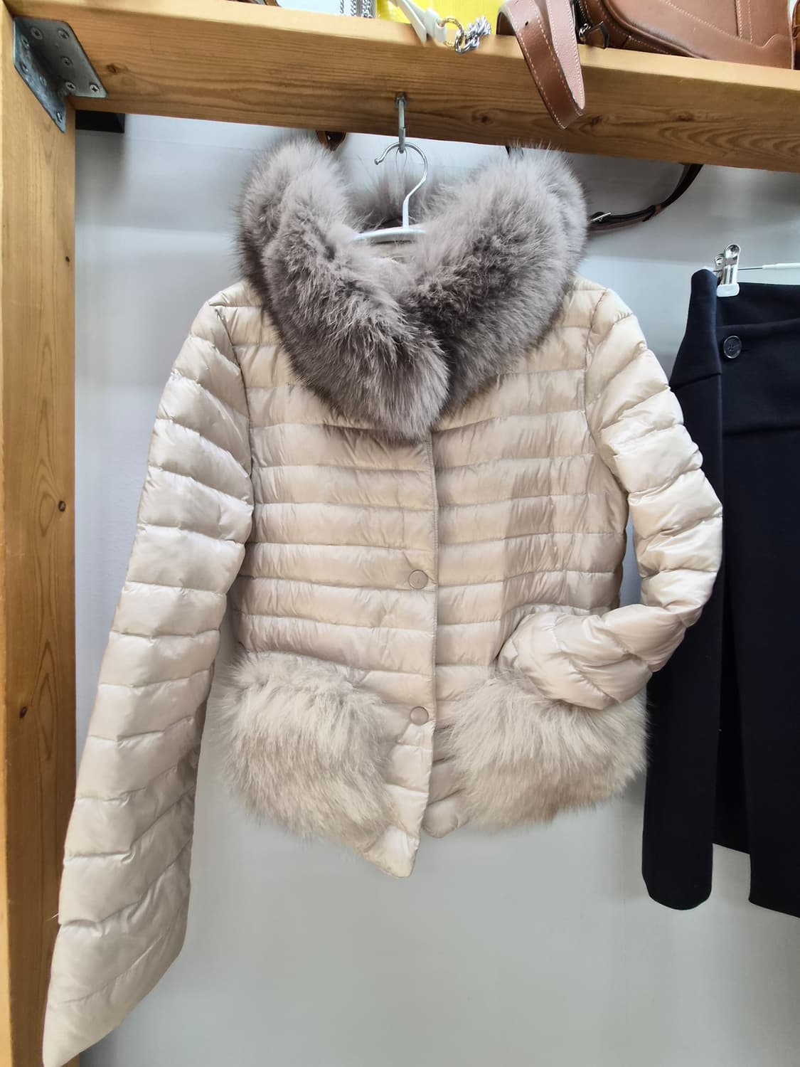 르네크루. 사가폭스퍼 상품이미지3