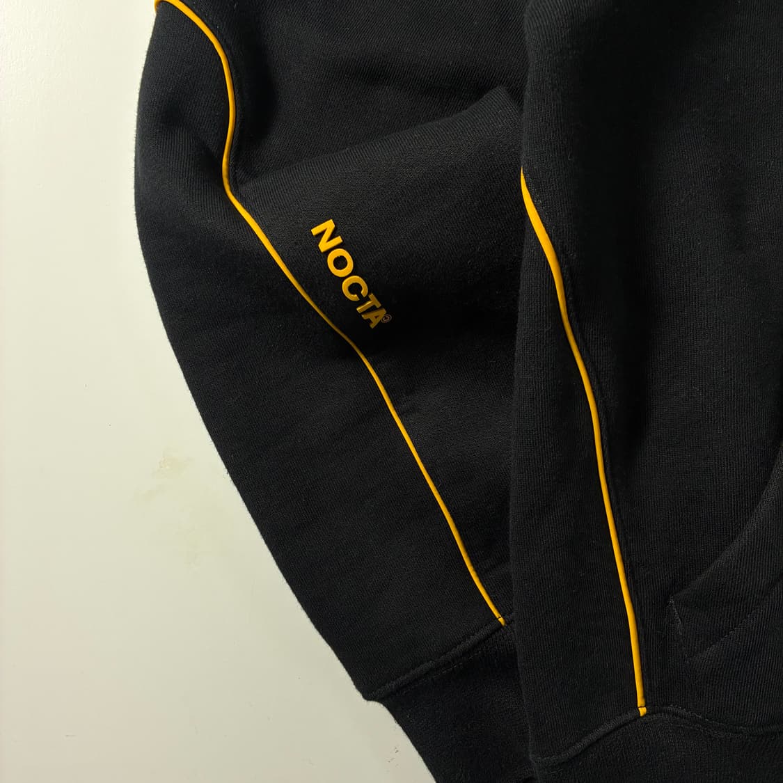 Nike  나이키 x 드레이크 녹타 에센셜 블랙 후드티  상품이미지4