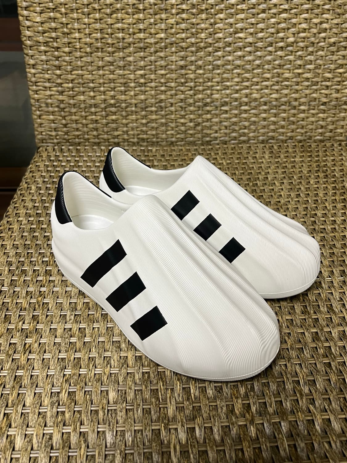 아디폼 슈퍼스타 화이트 HQ8750 상품이미지2