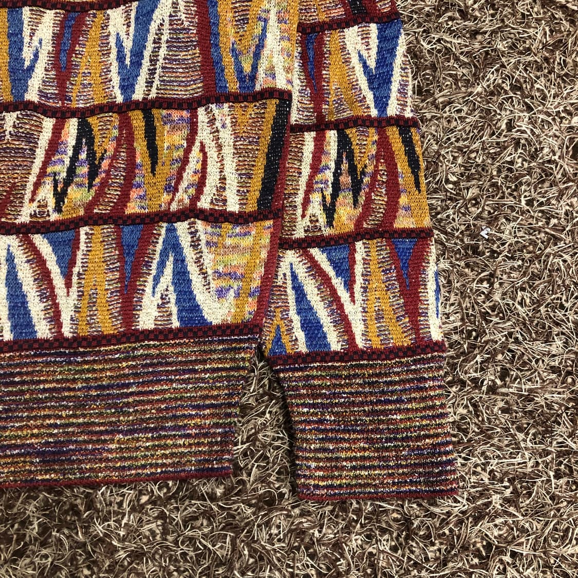 미쏘니 멀티컬러 패턴 울 카라 니트 상품이미지4