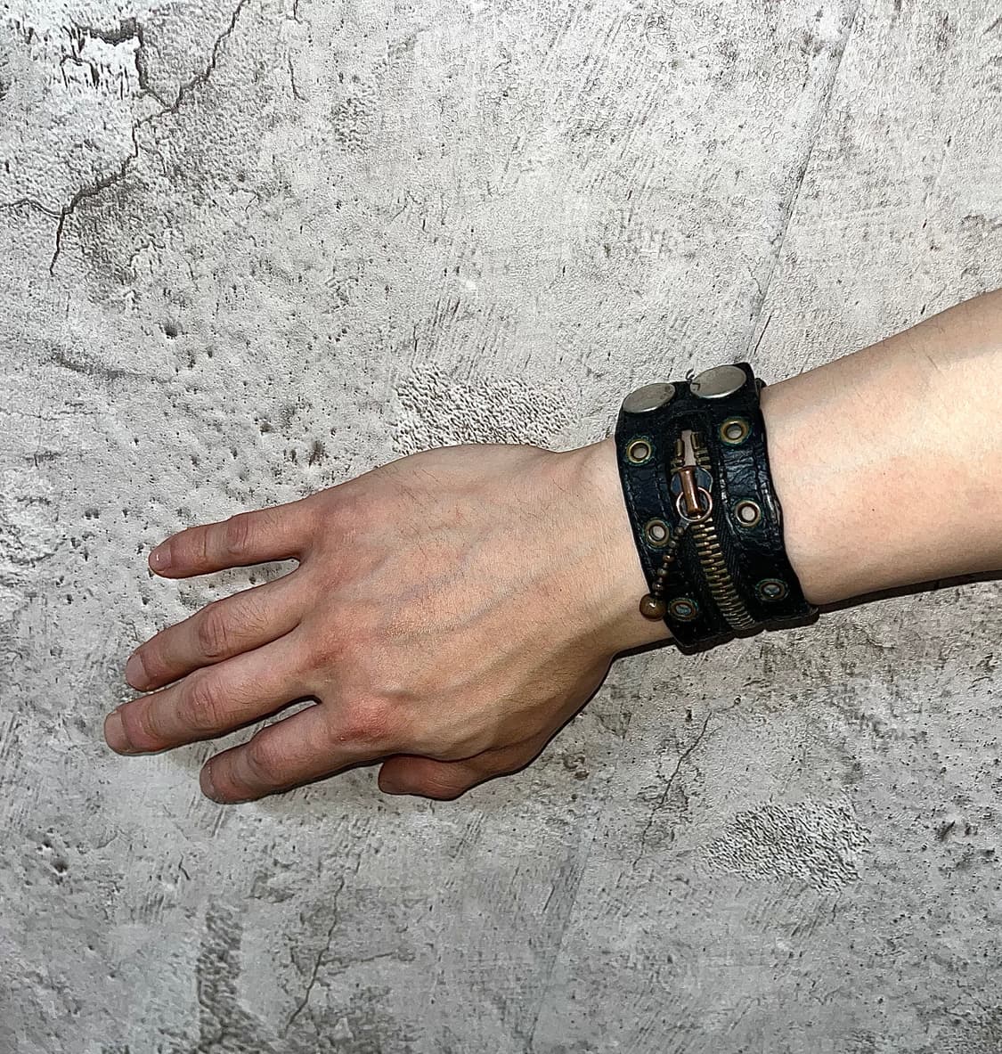 넘버나인 2005년  "Nightcrawler" 가죽 지퍼 팔찌 상품이미지1