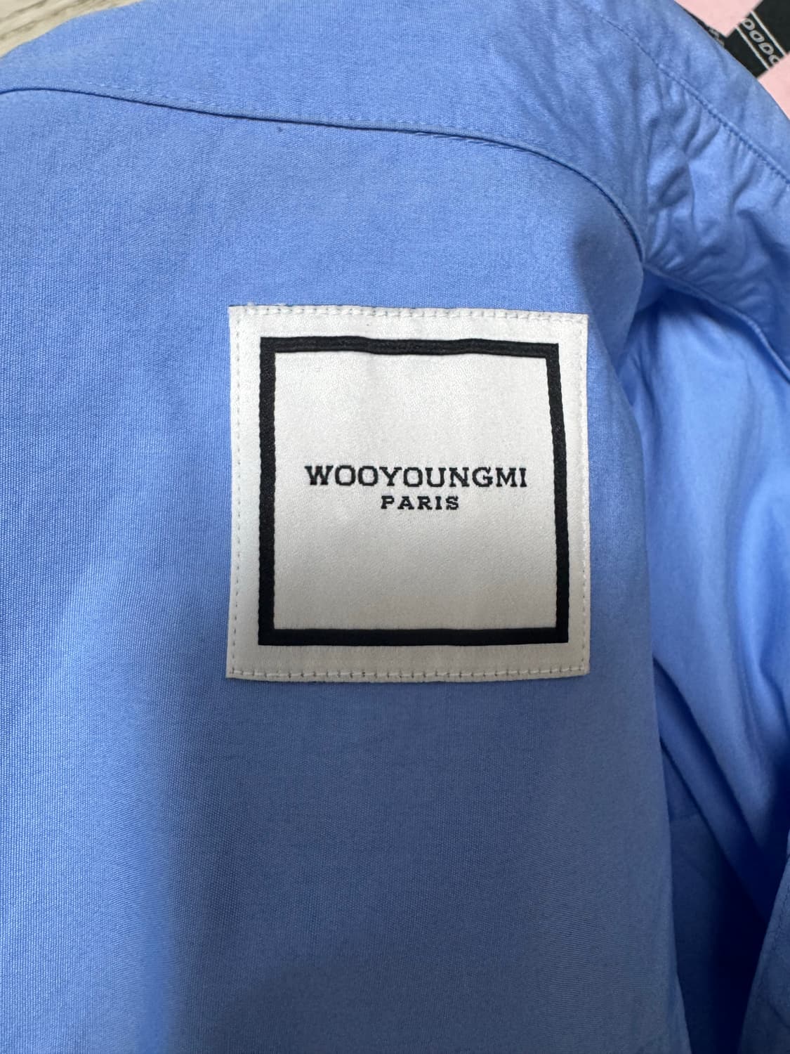 [50] 23SS 우영미 코튼 백로고 셔프 블루 상품이미지3
