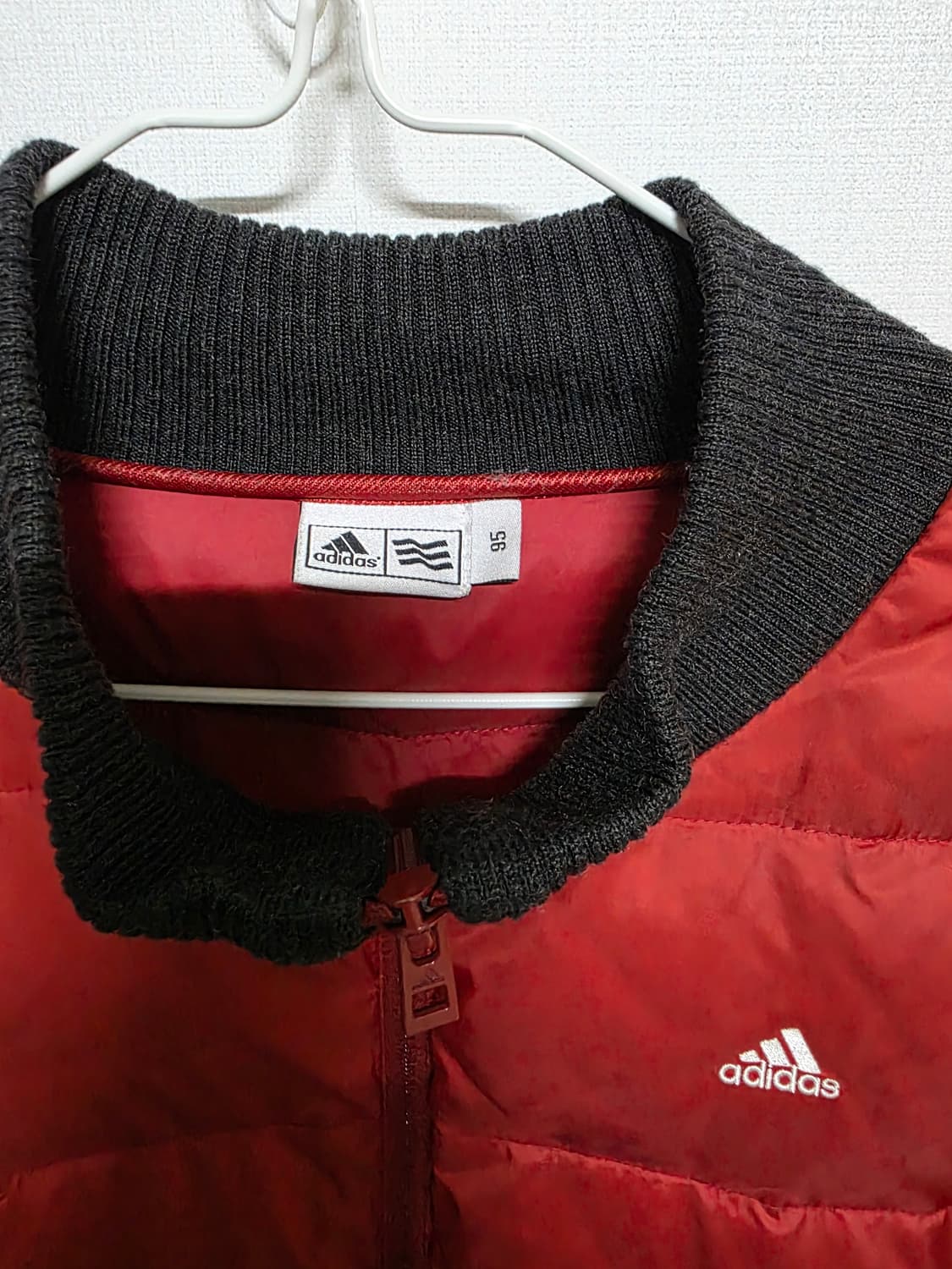 아디다스 거위털 패딩 상품이미지3