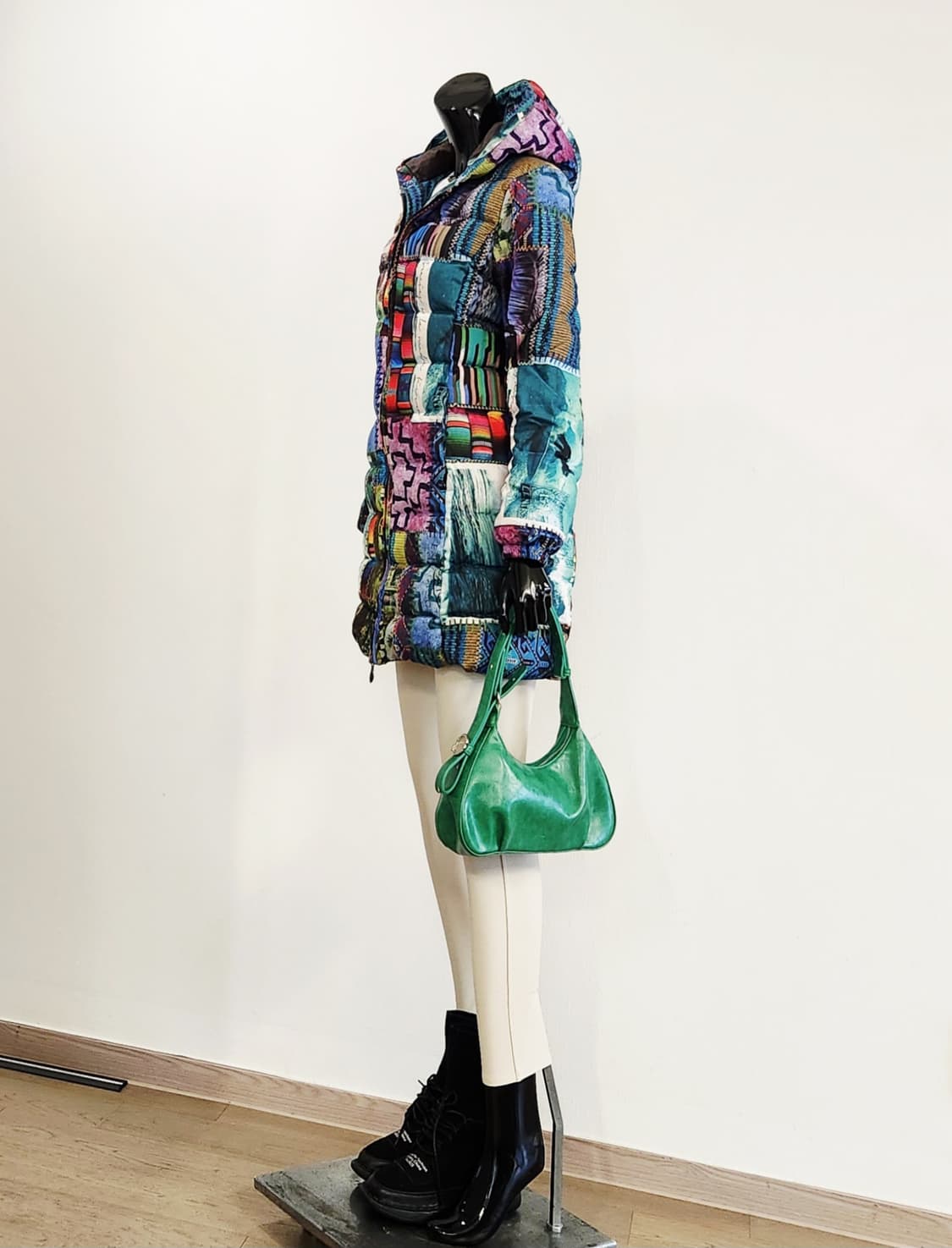 패치 스타일 패딩점퍼  상품이미지4